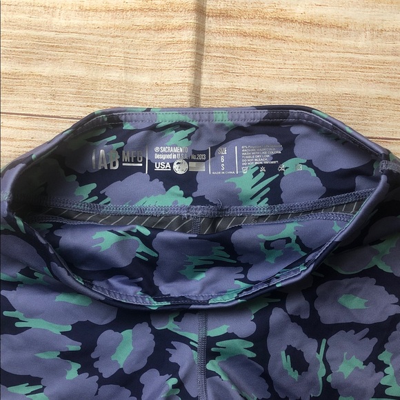 IAB MFG Patterned Athletic Shorts‎ - Picture 2 of 6